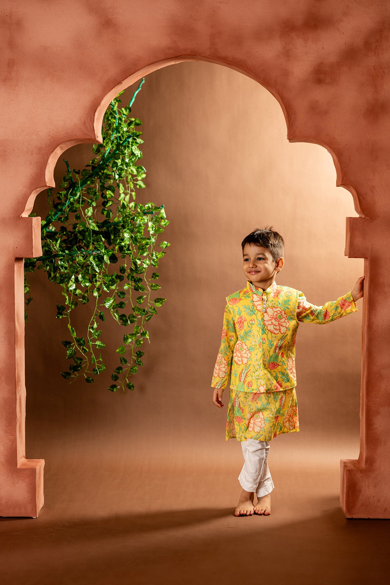 Floral kurta with matching bundi